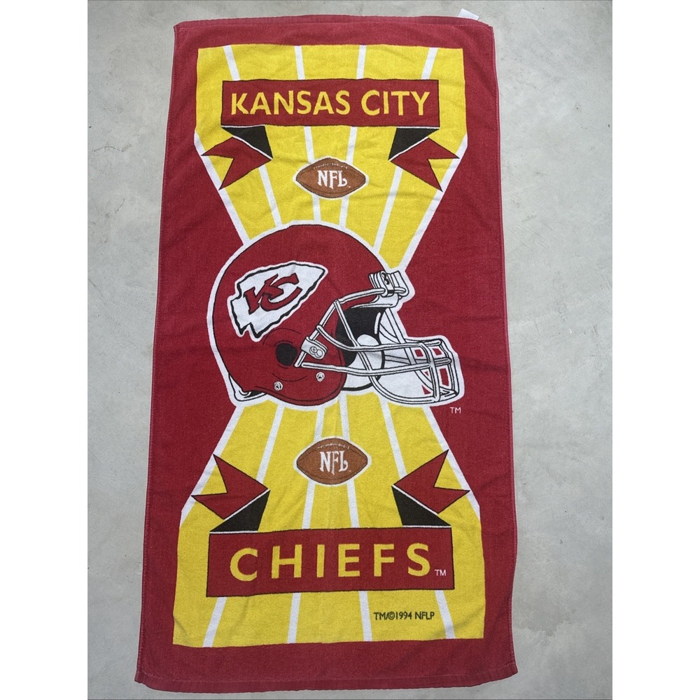 Vintage 1994 Northwest NFL Kansas City Chiefs Football Beach Towel 90s Retro